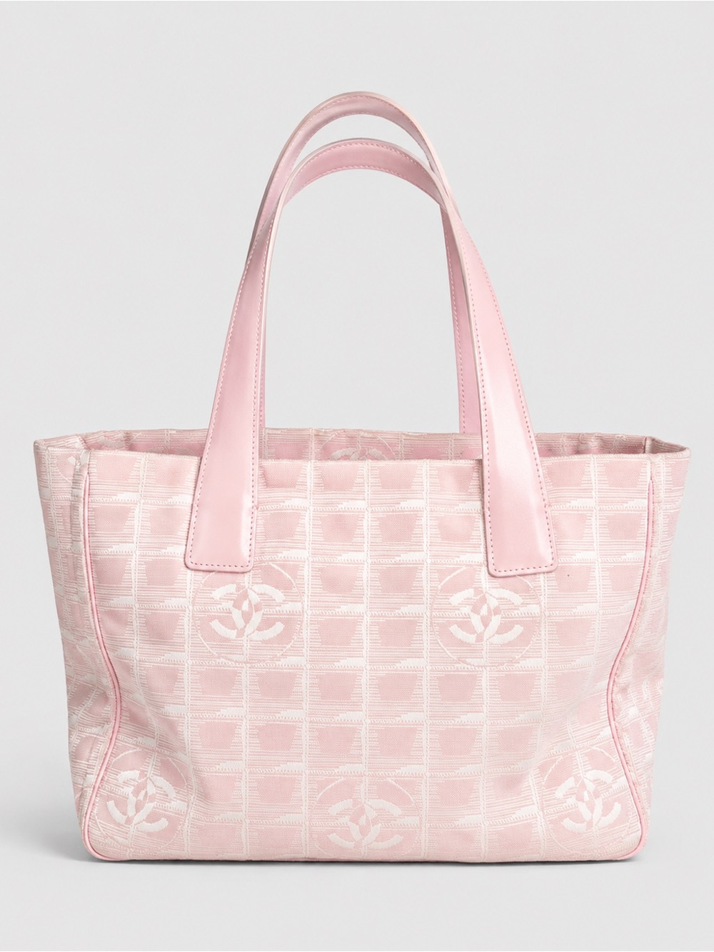 CHANEL CC logo Pink Tote - Picture 13 of 14
